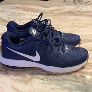 NWOT Nike Training turf shoes size 10